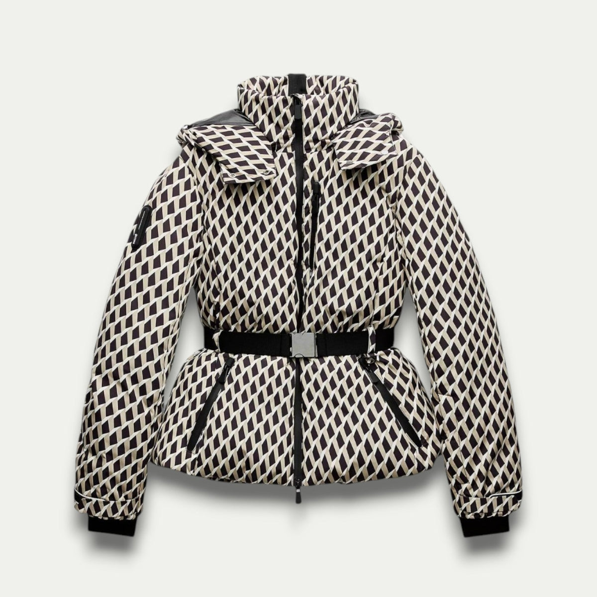 Women's Beige Patterned Puffer Jacket – Stylish Belted Insulation for Outdoor Wear