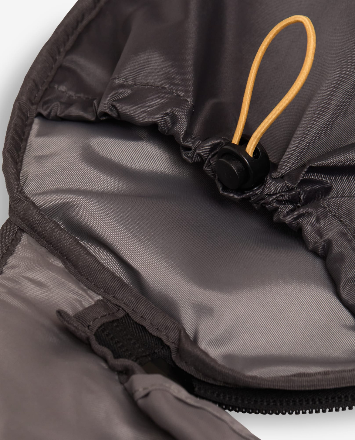 Women's Garment Duffle Bag | Fold-Out Suit Compartment & Travel Ready