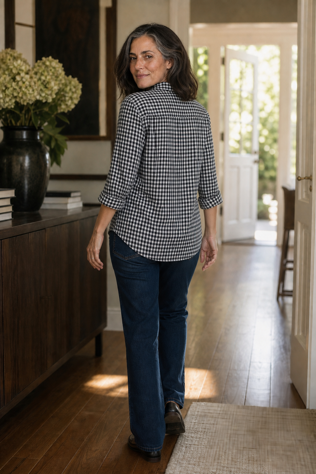 Women's Gingham Shirt | Curved Hem & Wrinkle-Resistant
