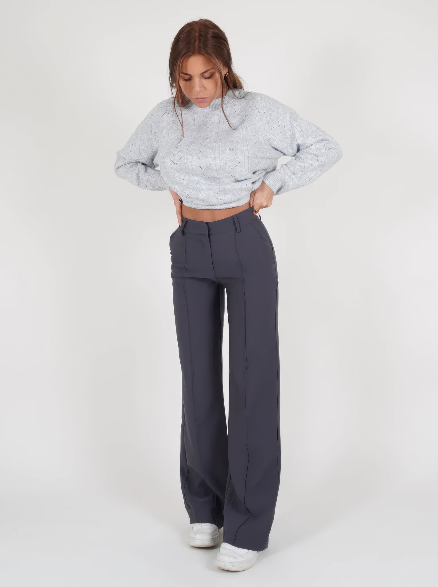 Women’s High-Waisted Straight Leg Trousers – Chic Centre Crease Design