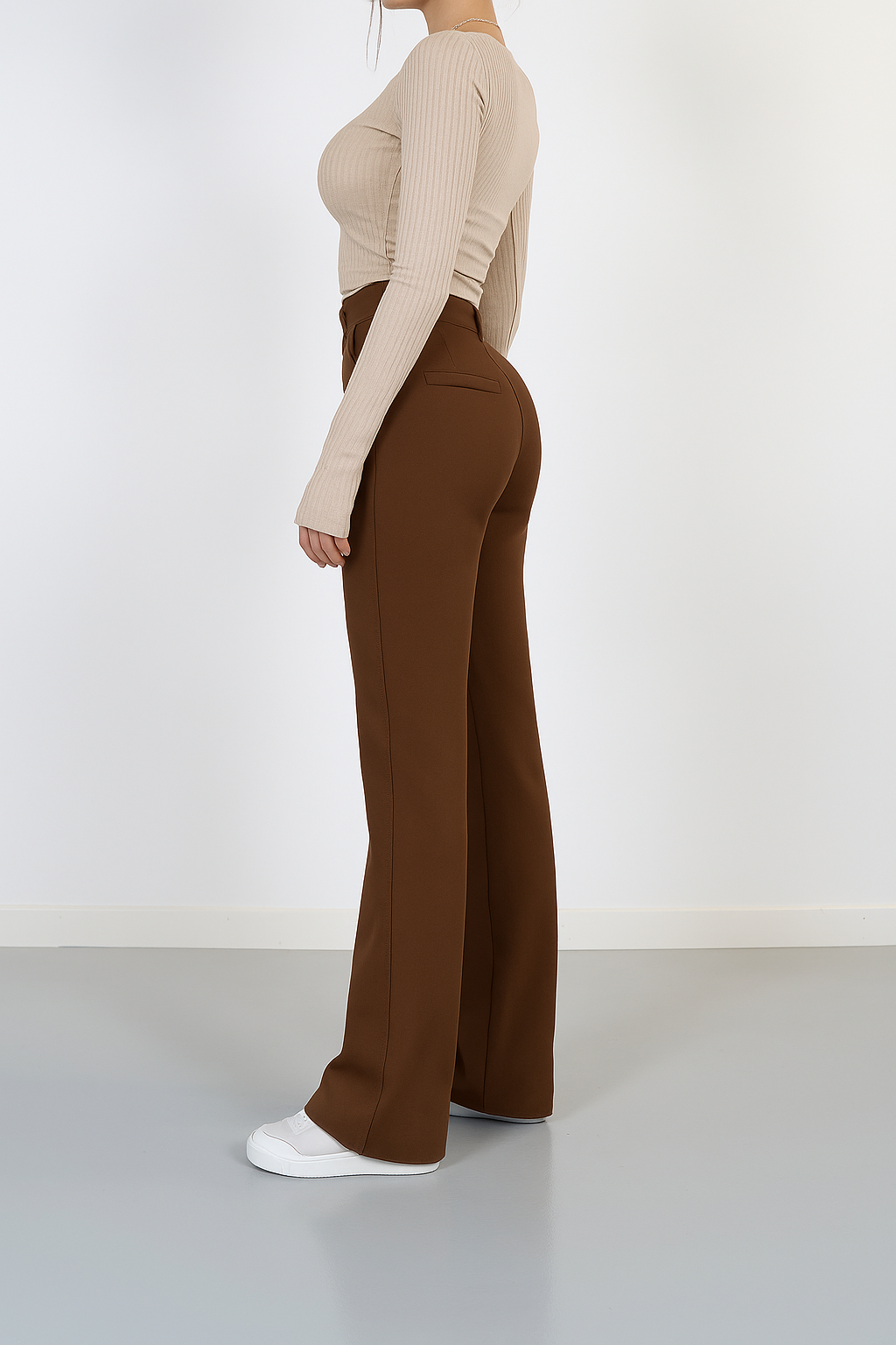 Women’s High-Waisted Straight Leg Trousers – Chic Centre Crease Design
