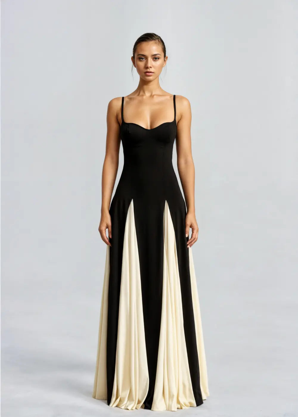 Women's Long Dress | Sweetheart Neckline
