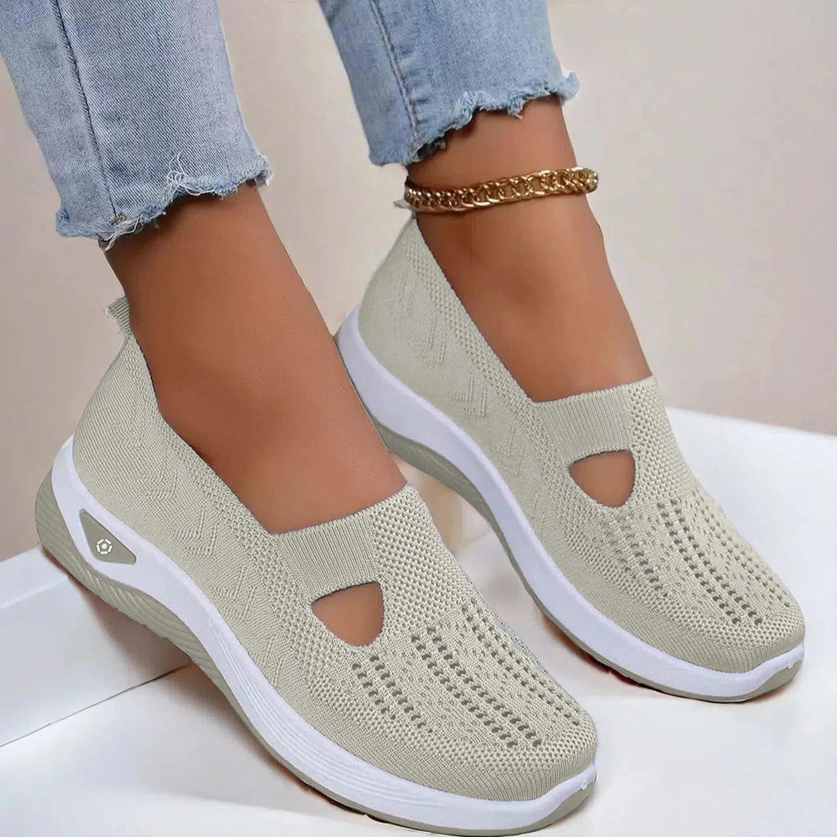 Women's Summer Sneakers | Slip-On Arch Support
