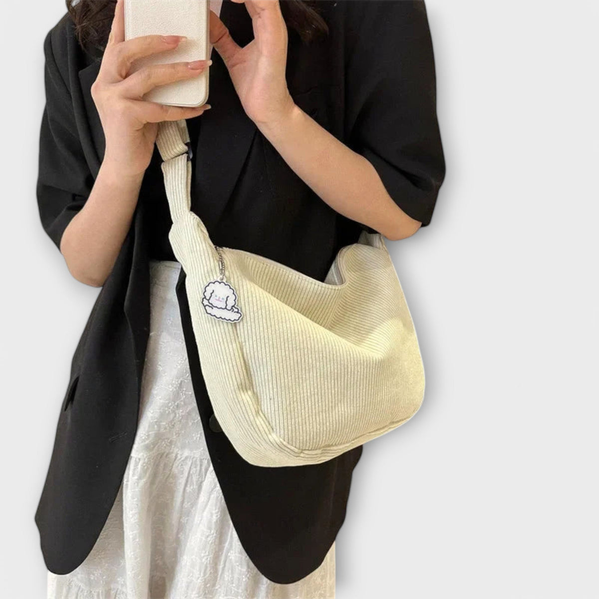 Women's Shoulder Bag | Spacious & Versatile 3