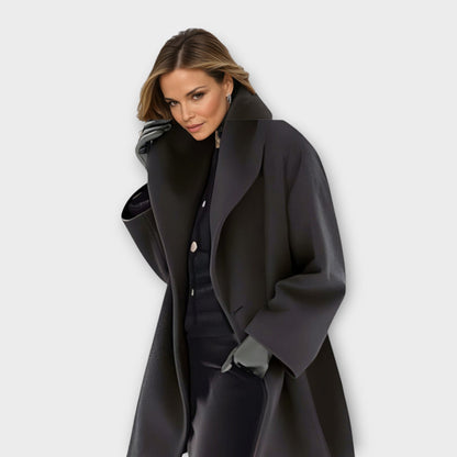 Women's Oversized Hooded Coat | Warm & Relaxed Fit 3