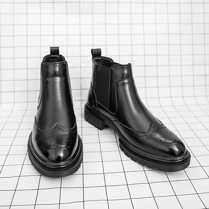 Carlisle | Wingtip Chelsea Boots