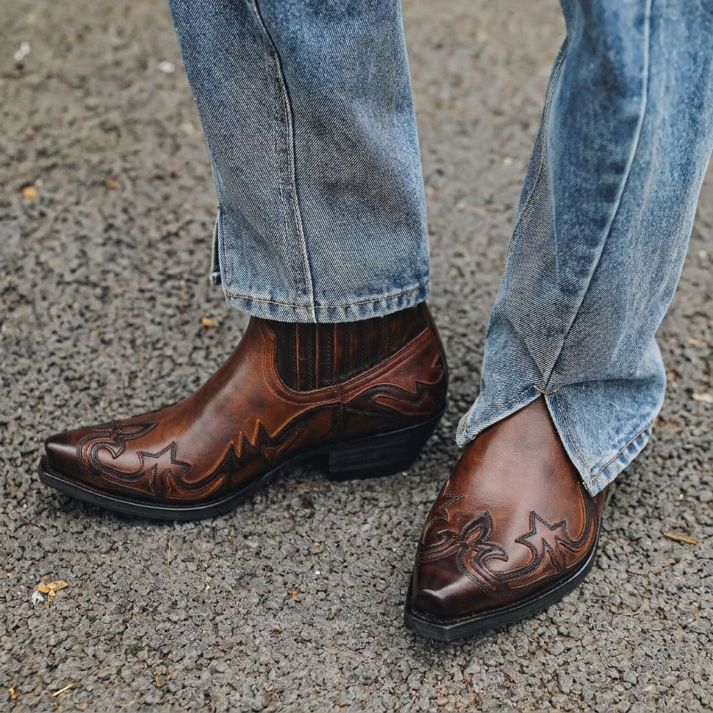 Men's Cowboy Boots | Pointed Toe & Pull-On 15