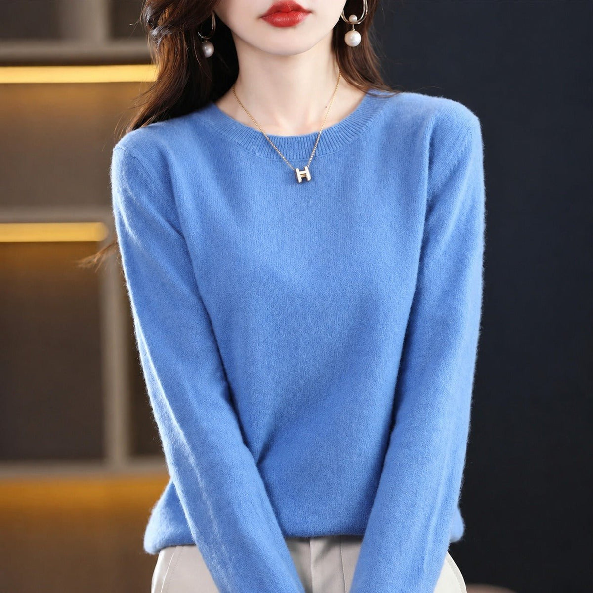 Erica - Women's Round Neck Knit Jumper with Long Sleeves - Sweaters - Blue - Davies & Cooper