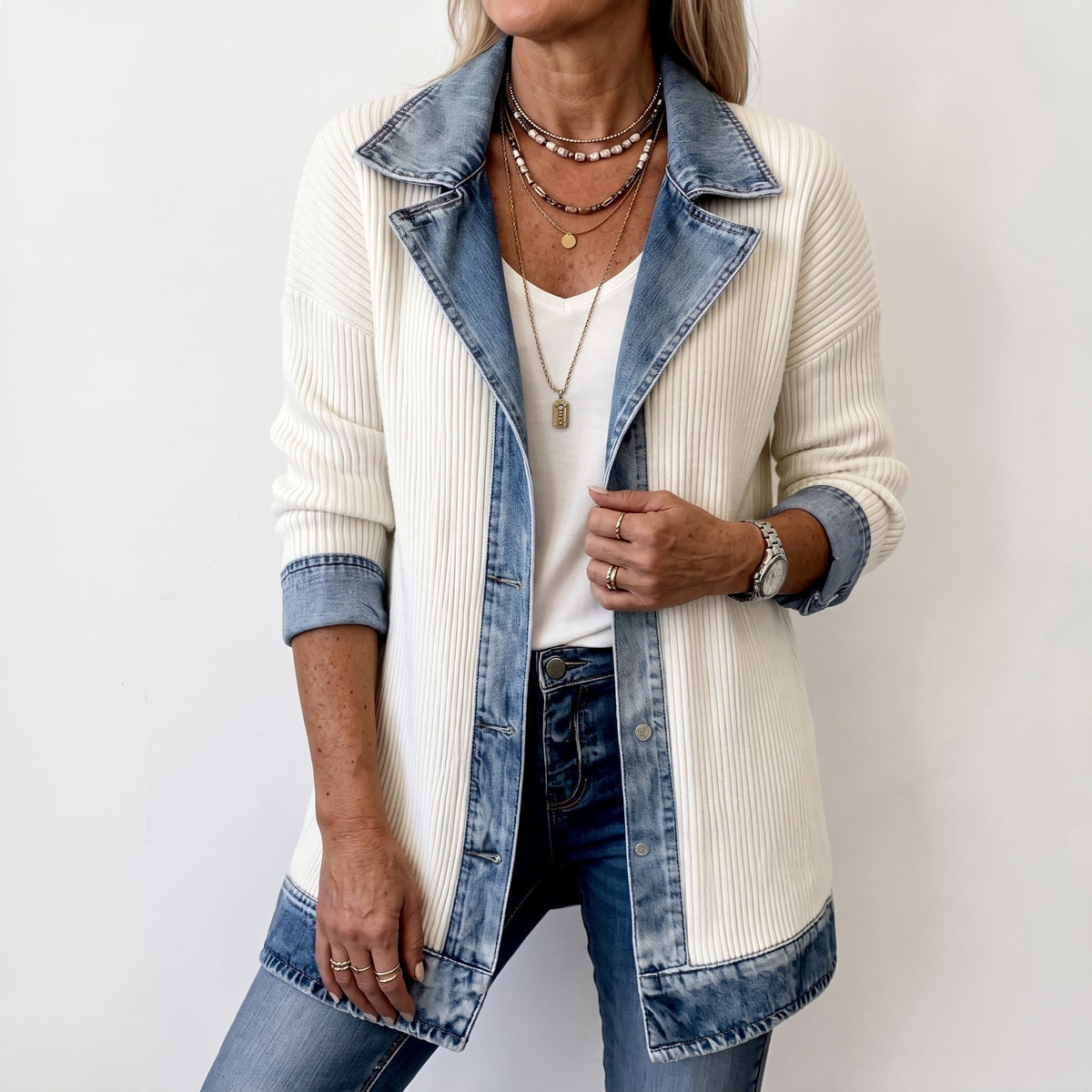 Margaret - Women's Longline Contrast Collar Blazer Jacket - Coats & Jackets - White - Davies & Cooper