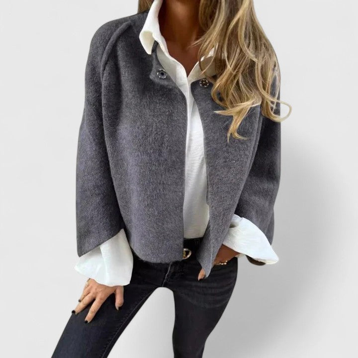 Women's Elegant Jacket | Relaxed Fit & Stylish Details 3