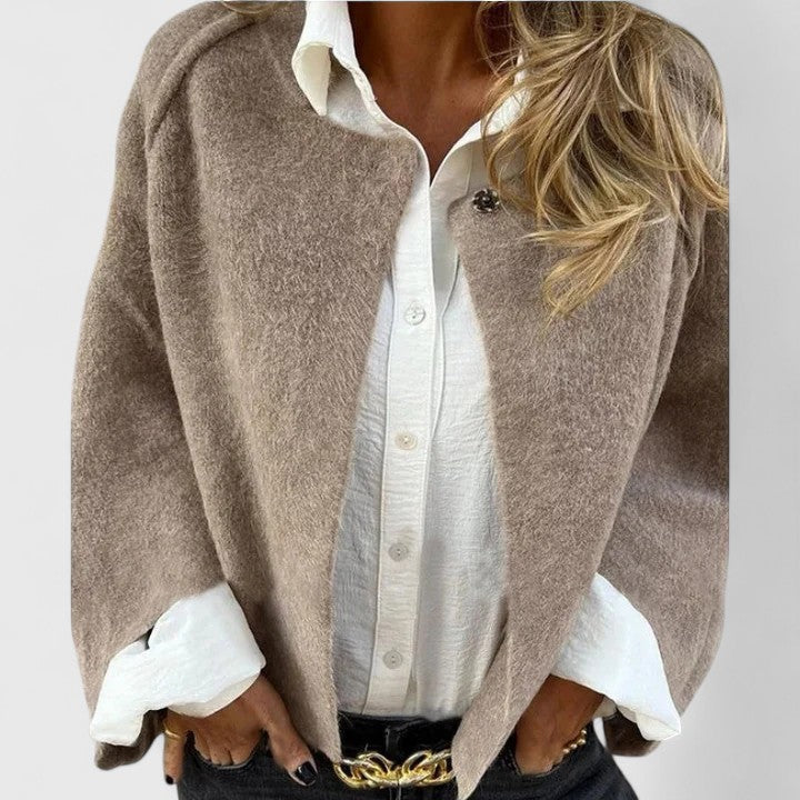 Women's Elegant Jacket | Relaxed Fit & Stylish Details 4