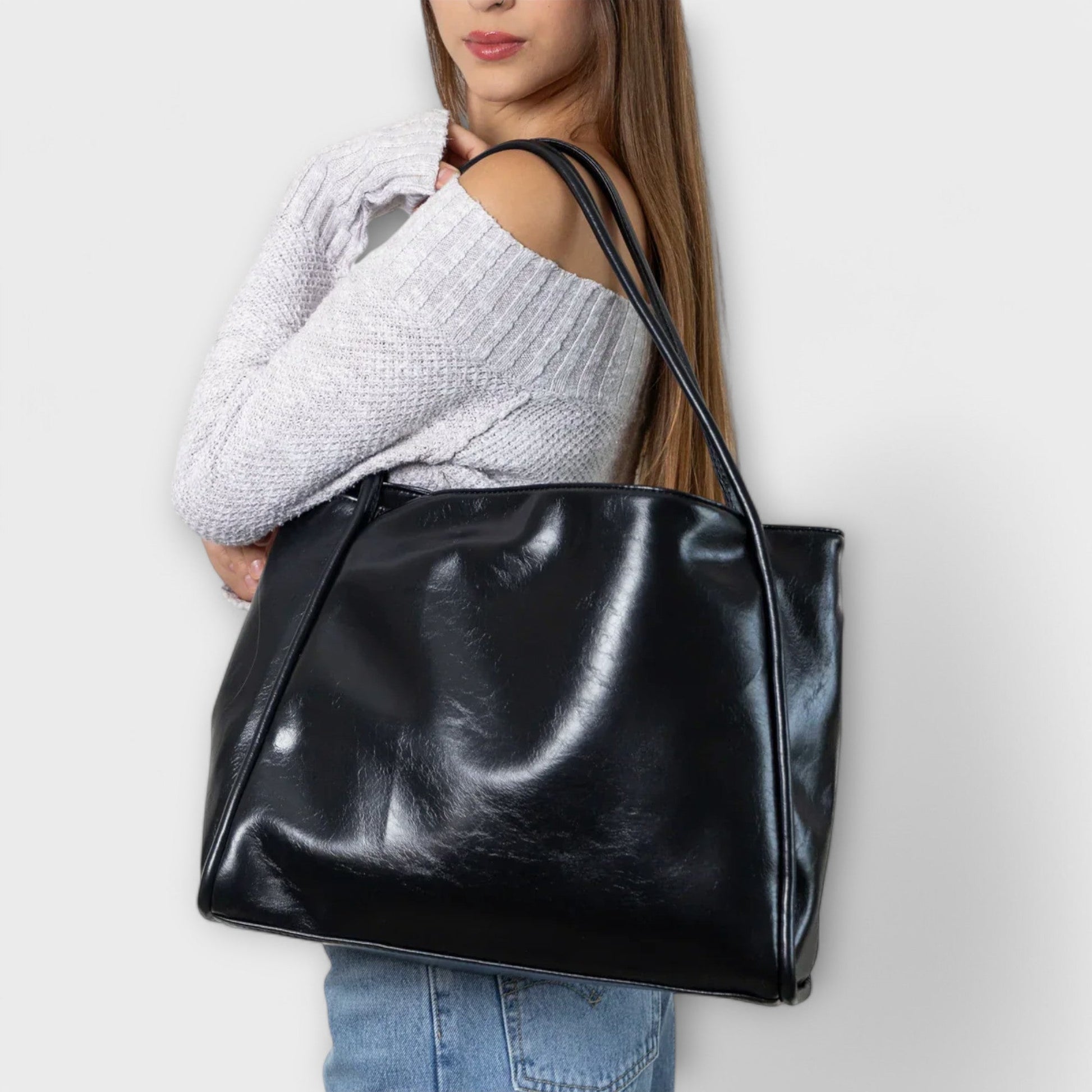 Olivia - Blair: Stylish All-Season Fashion